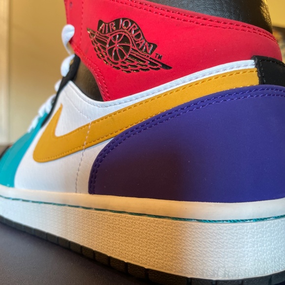 Air Jordan 1 Mid Multi-Color sz 9 main image 5